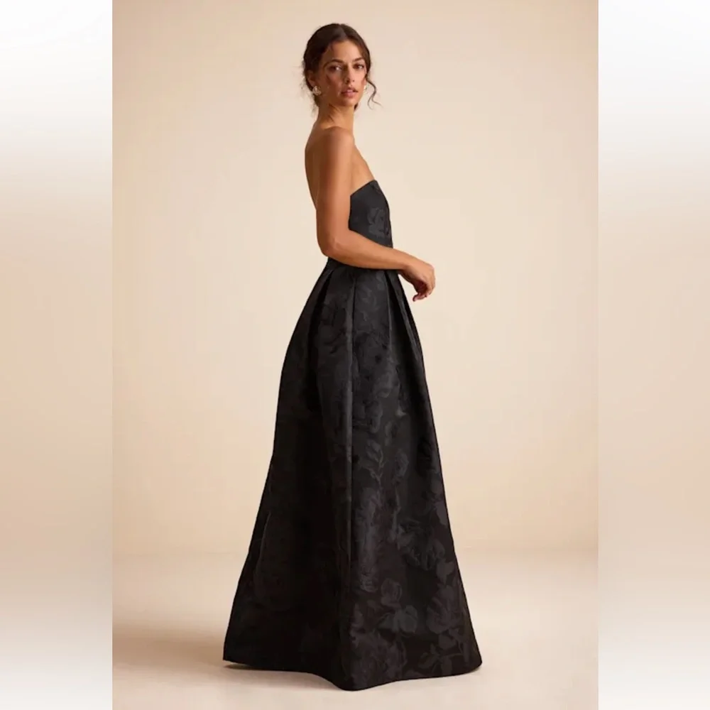 Laurelin Black Floral Jacquard Pleated Strapless Maxi Dress - Picture 2 of 4